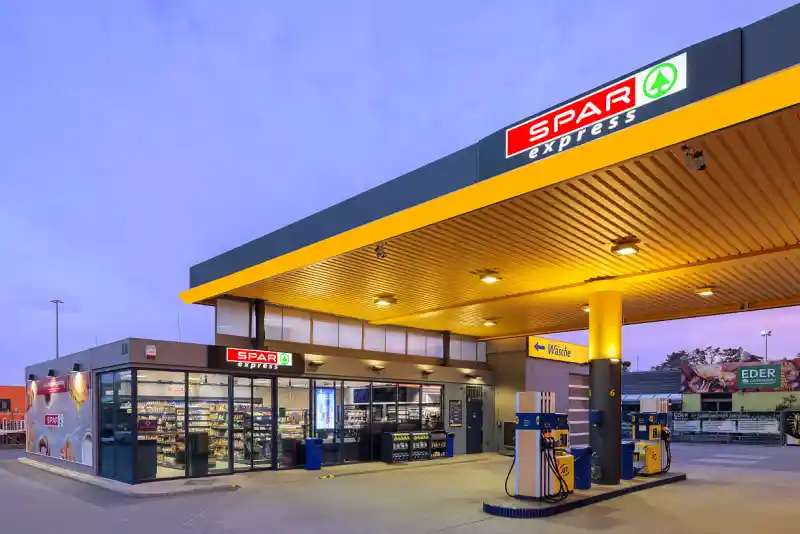SPAR express Tankstellenshop JET-Tankstelle Horn © SPAR_JohannesBrunnbauer.jpg