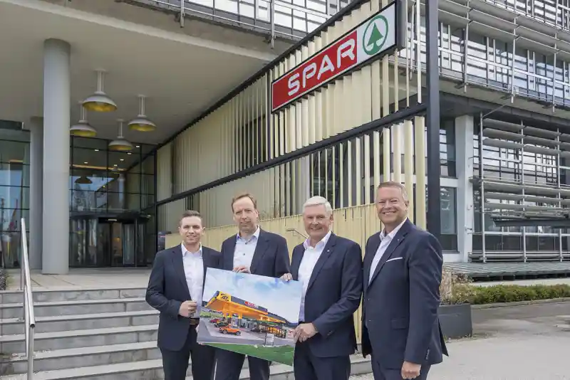 SPAR express und JET 4 (c) SPAR_Christian Leopold.JPG